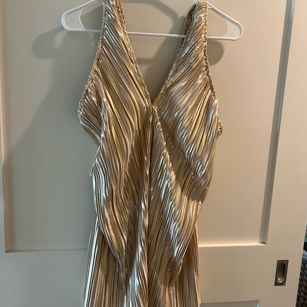 Elegant Gold Pleated Dress